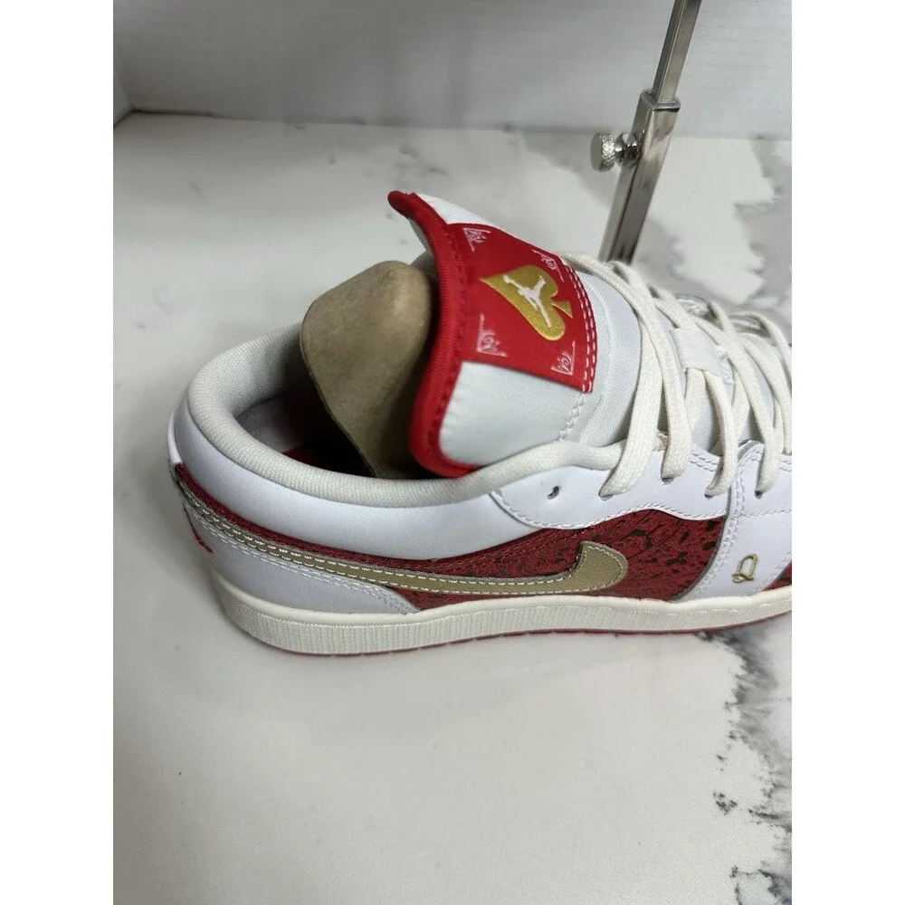 Jordan 1 low Spade size 6Y new & ready to ship Queen And king
